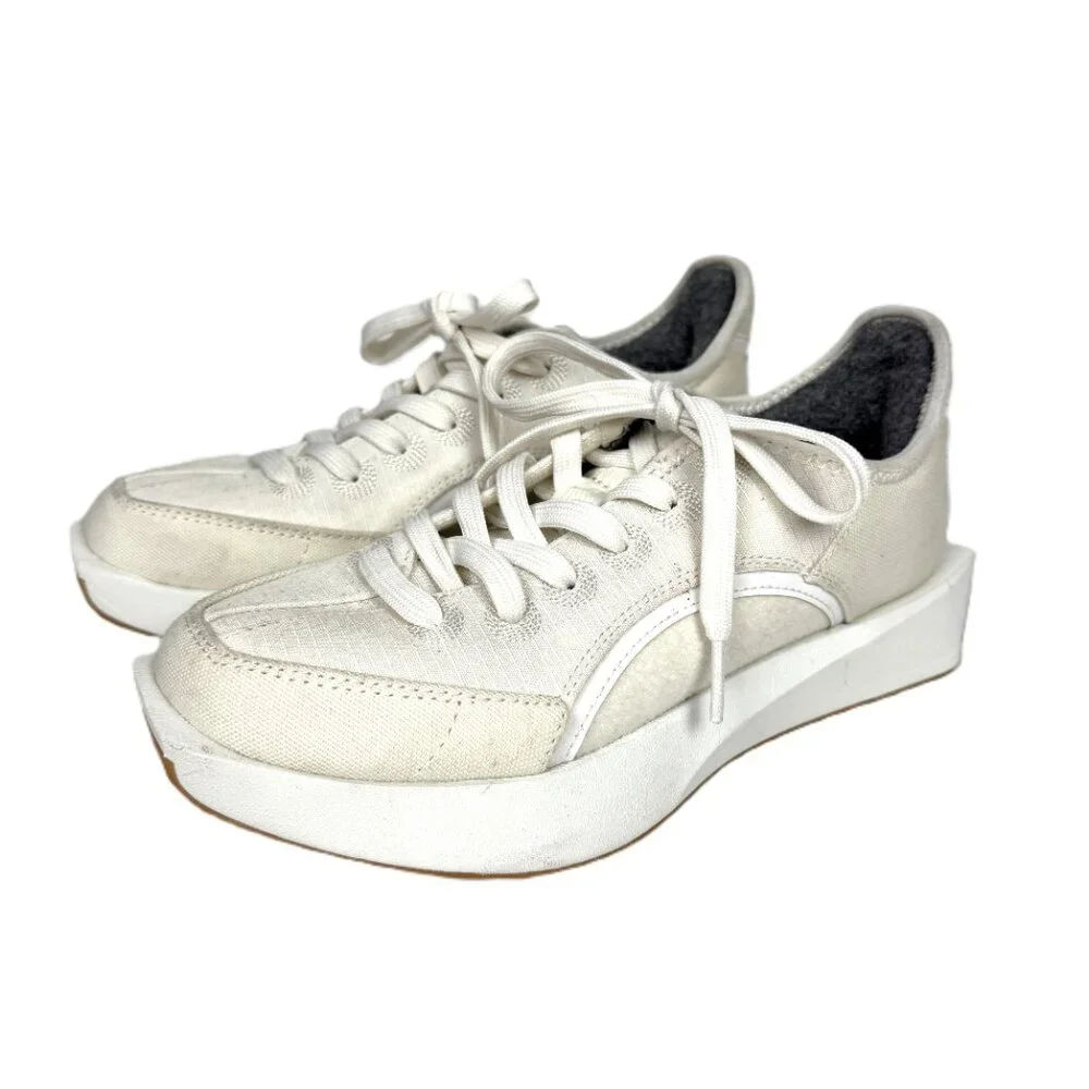 AllBirds Women's Risers‎ Athletic Sneakers Ivory Size 6